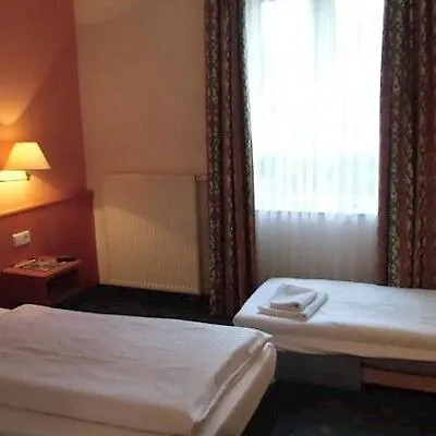 Hotel Birgit Mitte 3*