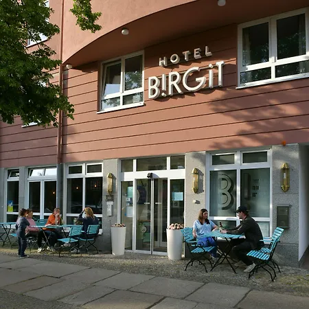 Birgit Mitte Отель 3*